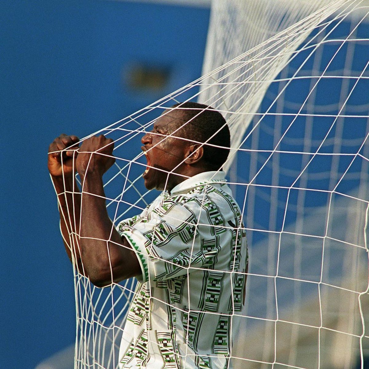 1994-daniel-amokachi.jpg
